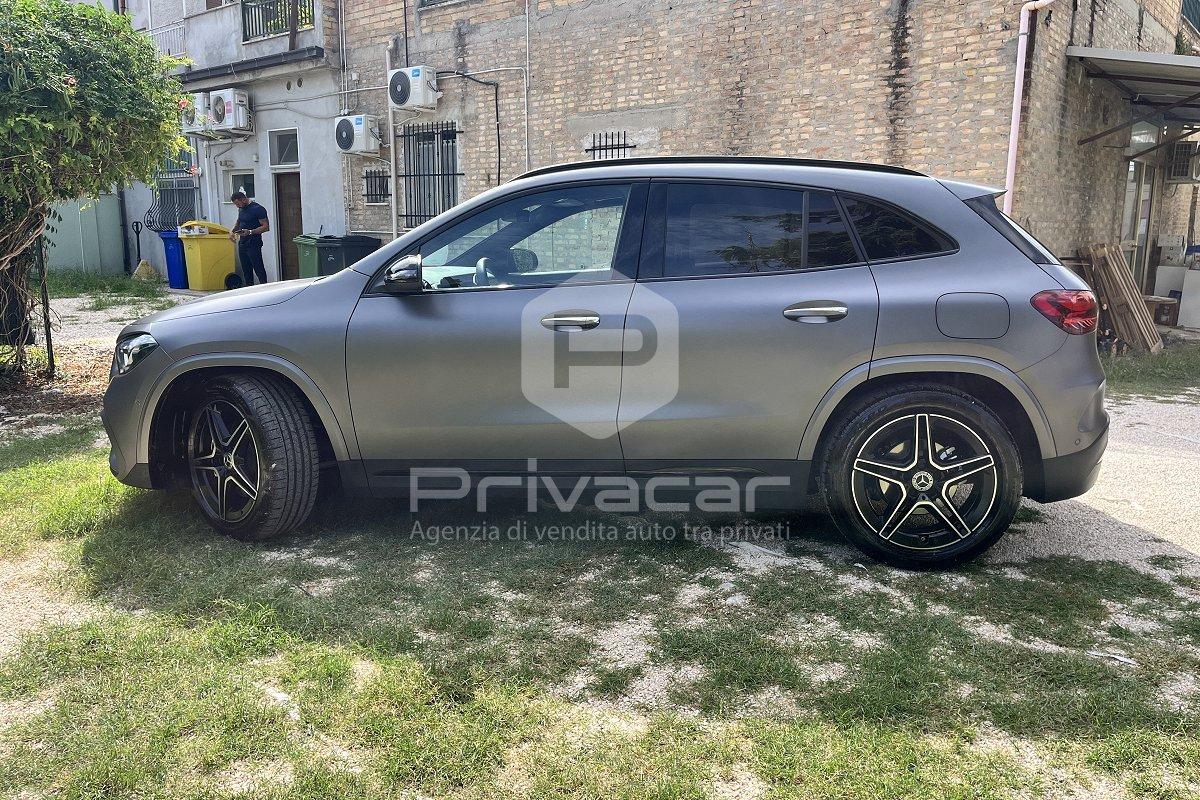 MERCEDES GLA 180 d Automatic AMG Line Premium