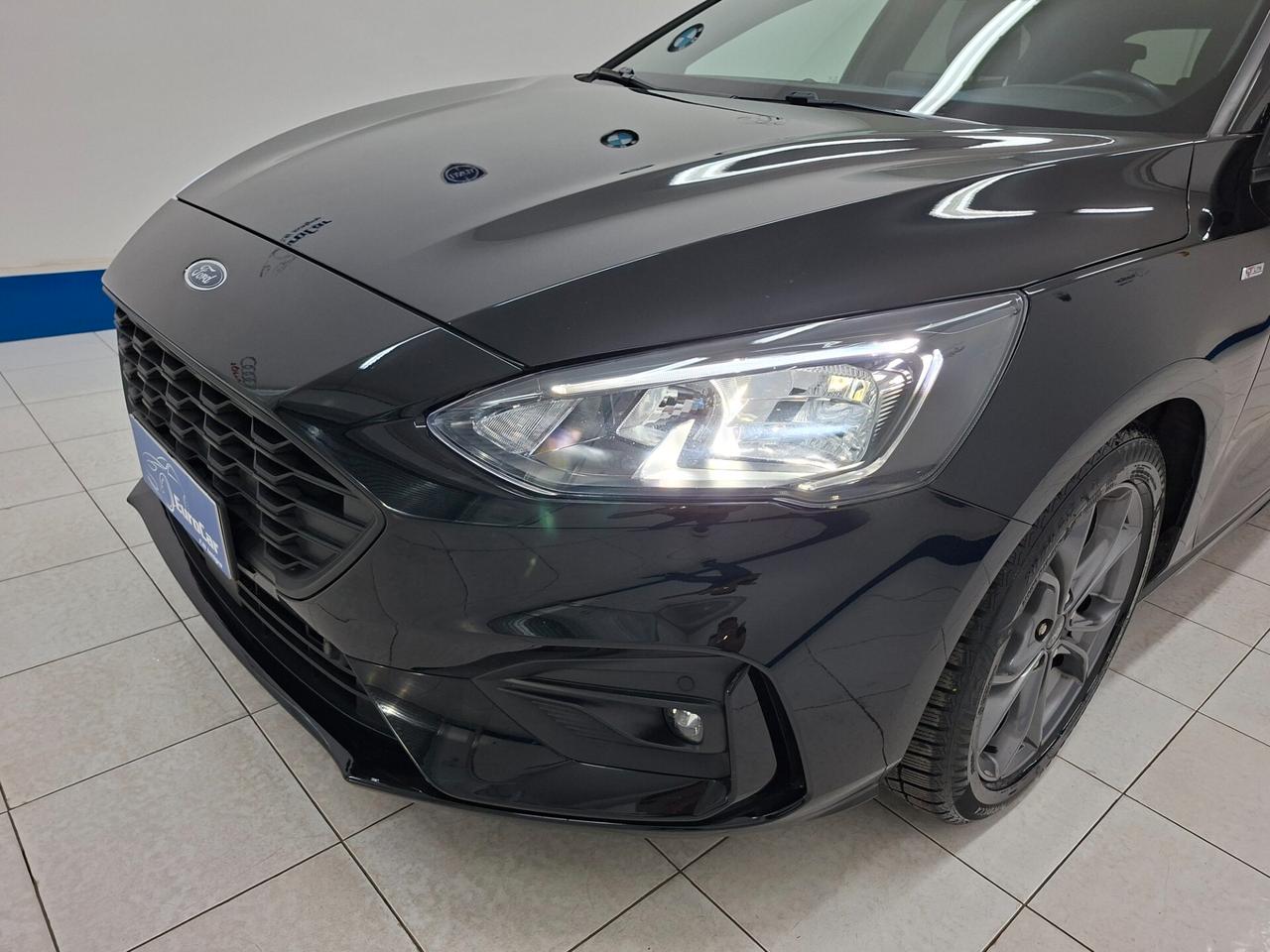 Ford Focus 1.5 EcoBlue 120cv ST-Line