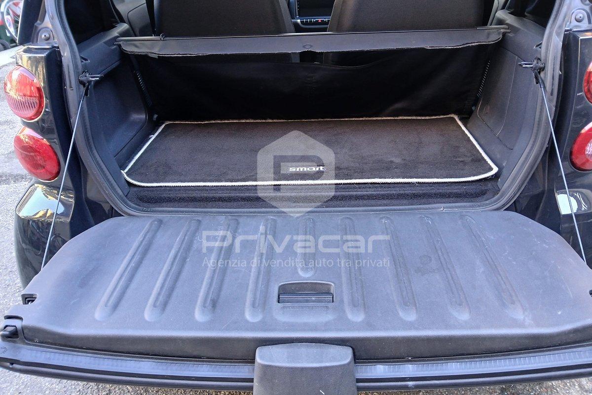 SMART fortwo 1000 52 kW MHD coupé pure