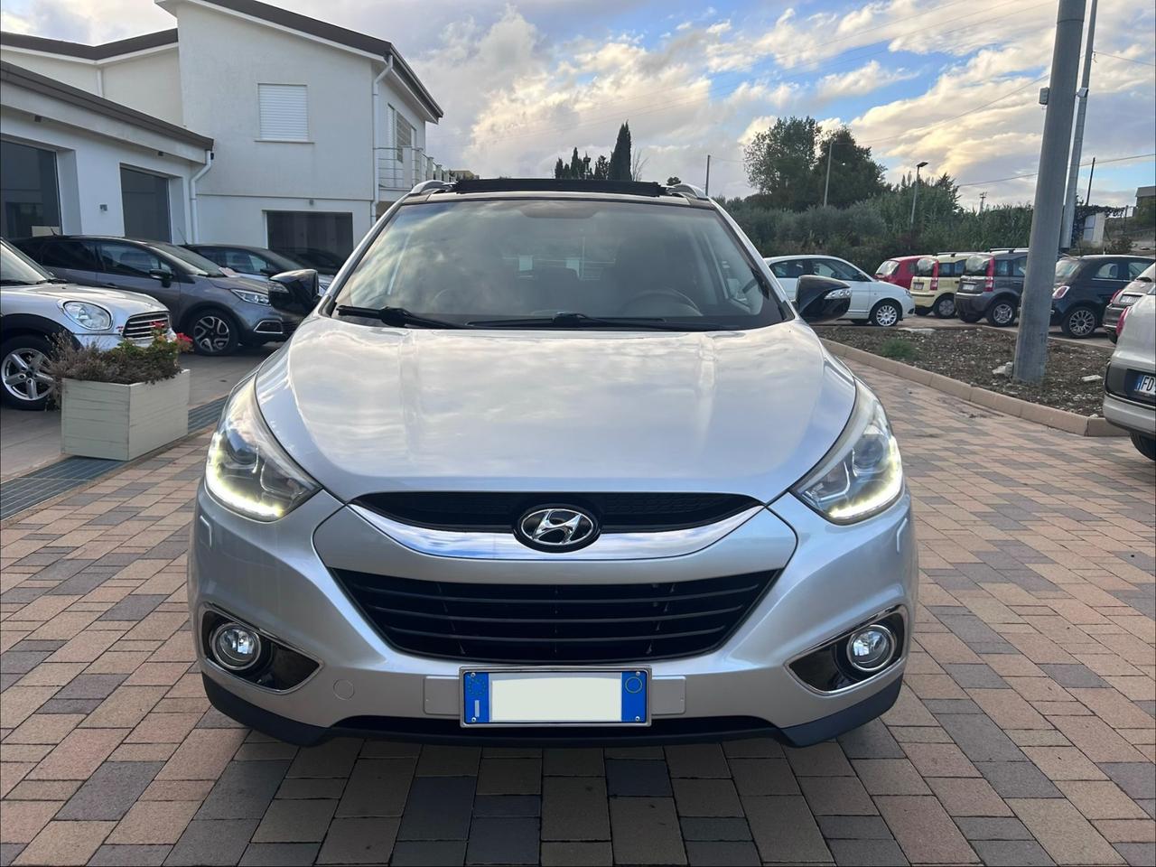 Hyundai iX35 1.7 CRDi 2WD Xpossible TETTO PANORAMICO APRIBILE