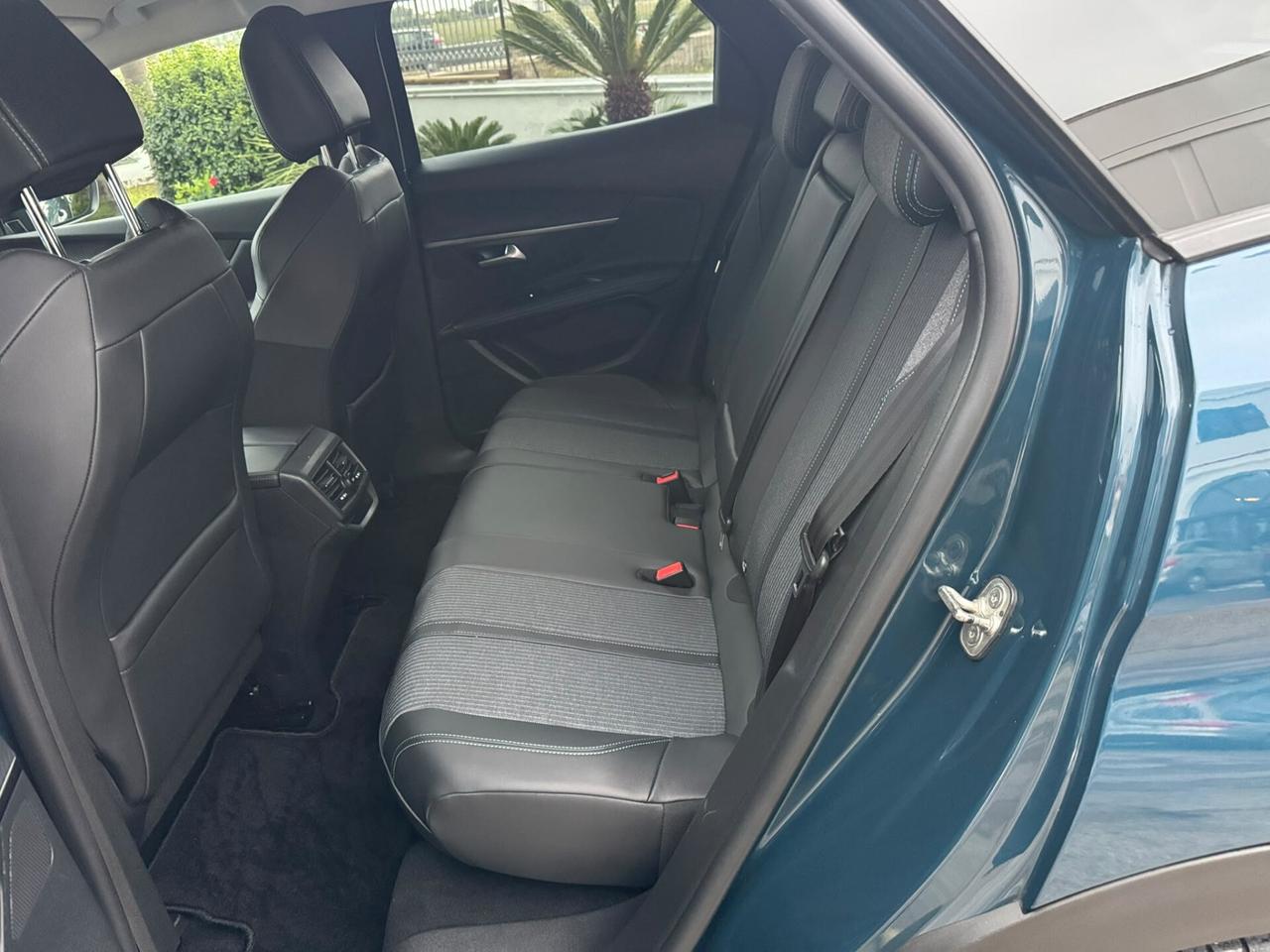 Peugeot 3008 BlueHDi 130 S&S Allure