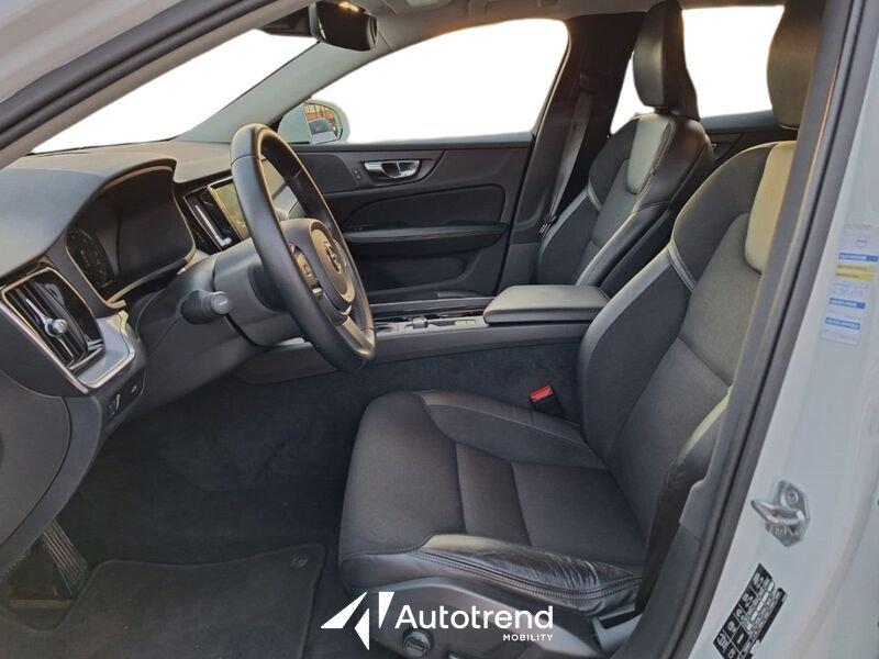 Volvo V60 D3 150 CV Automatica NAVI LED Business Plus