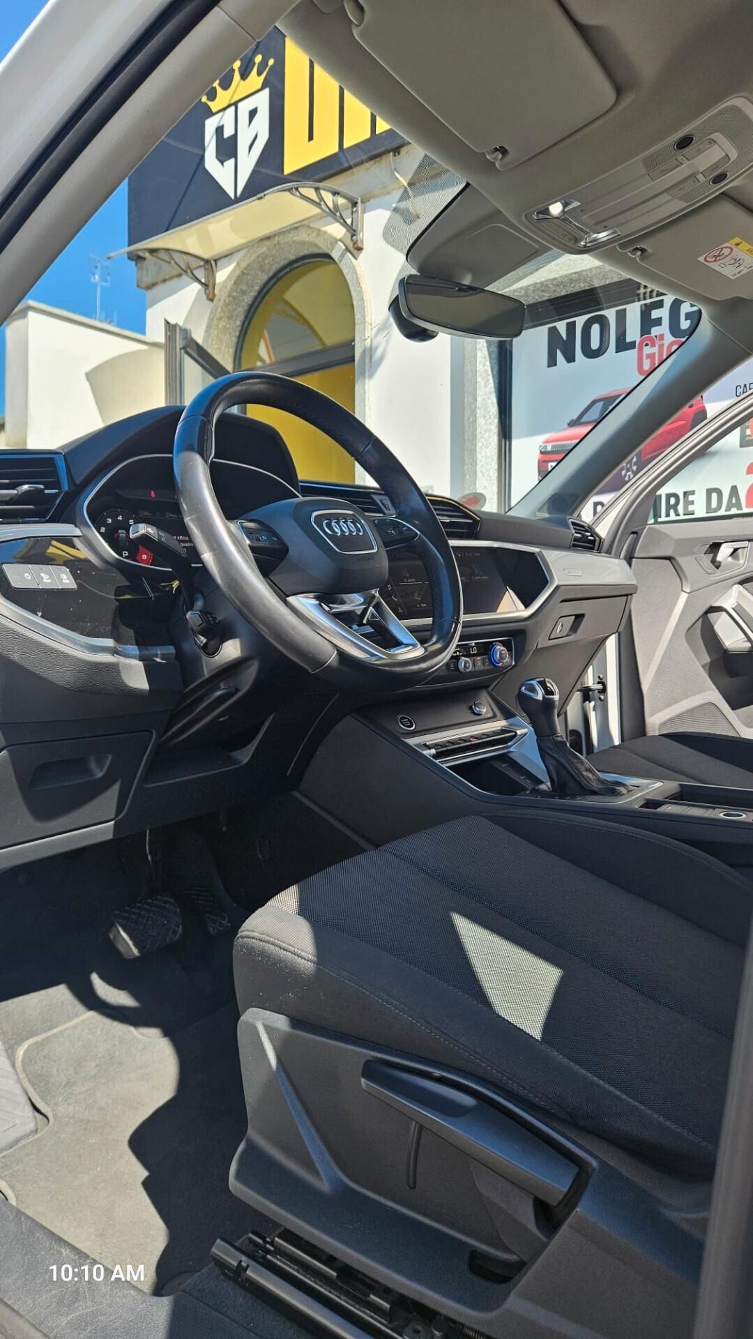 Audi Q3 35 TFSI S-TRONIC SPORTBACK AUT.
