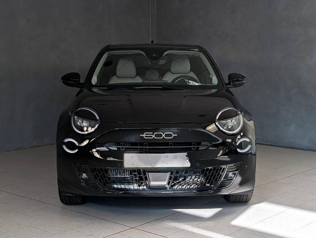 Fiat 600 1.2 hybrid La Prima 110cv auto