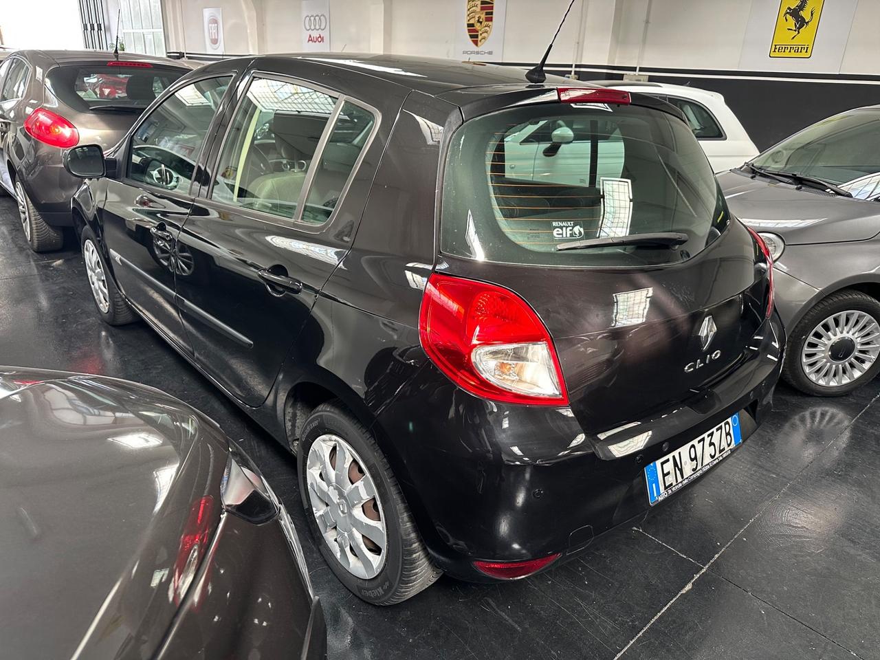 Renault Clio 1.2 16V 5 porte GPL Dynamique