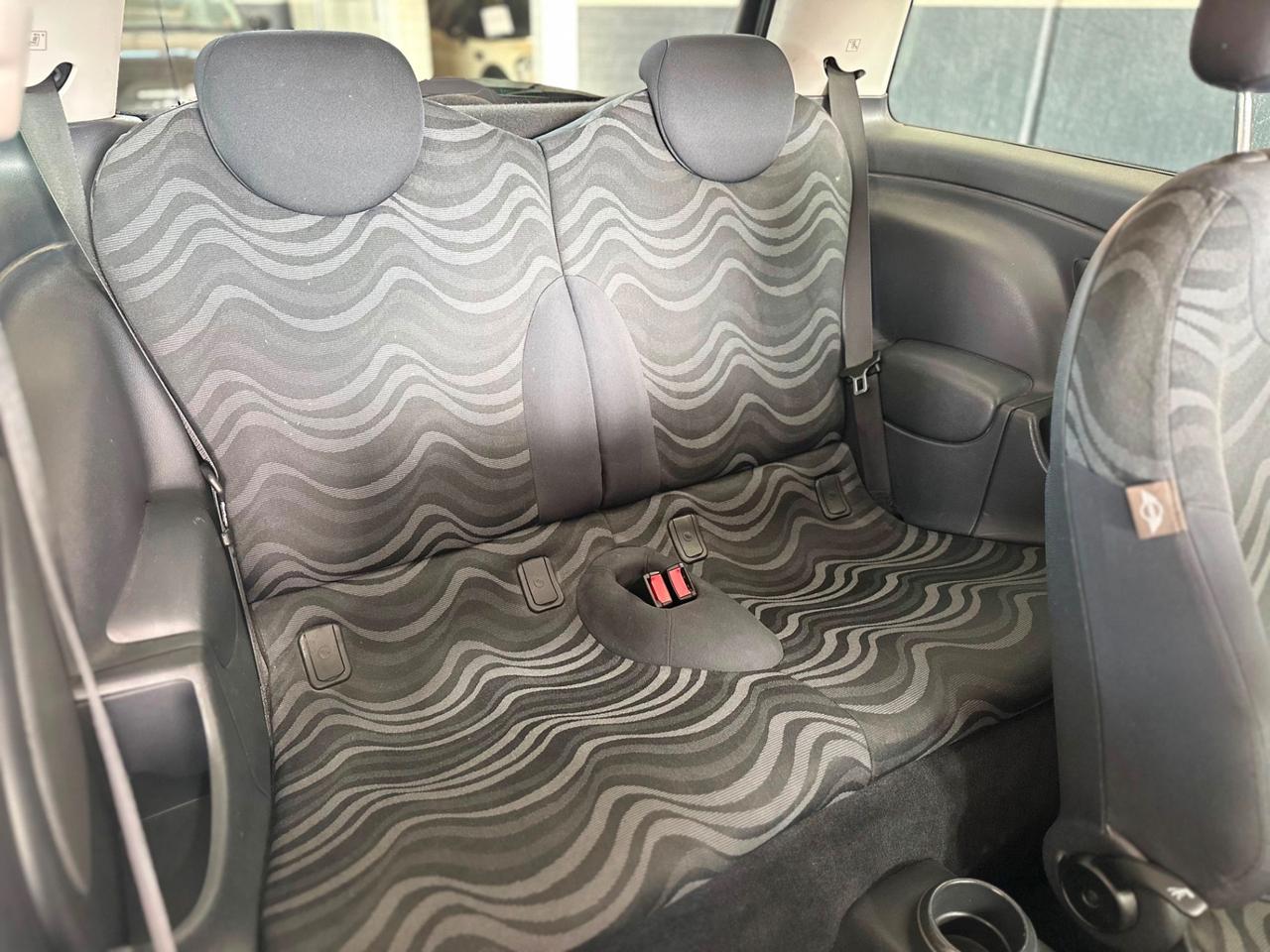 Mini 1.6 16V One de luxe NEOPATENTATI