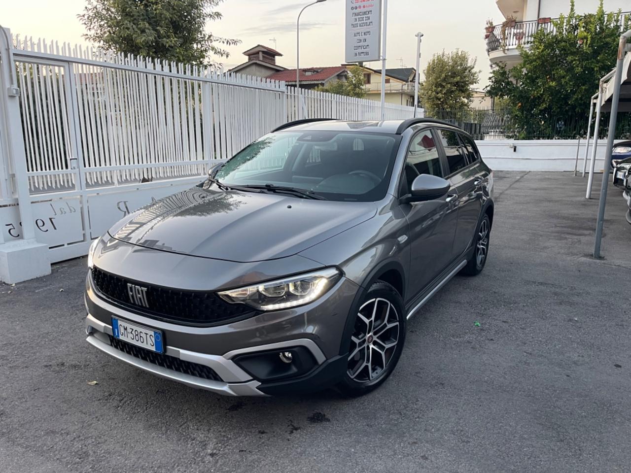Fiat Tipo 1.6 Mjt S&S SW Cross KM 32.000! / BLOCK SHAFT