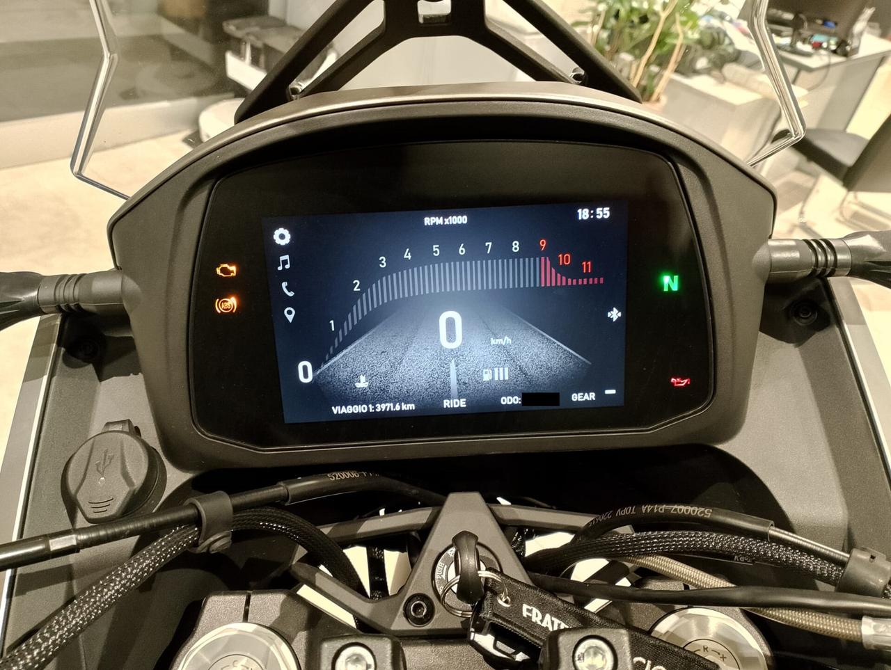 Moto Morini X-Cape 649 CERCHI IN LEGA