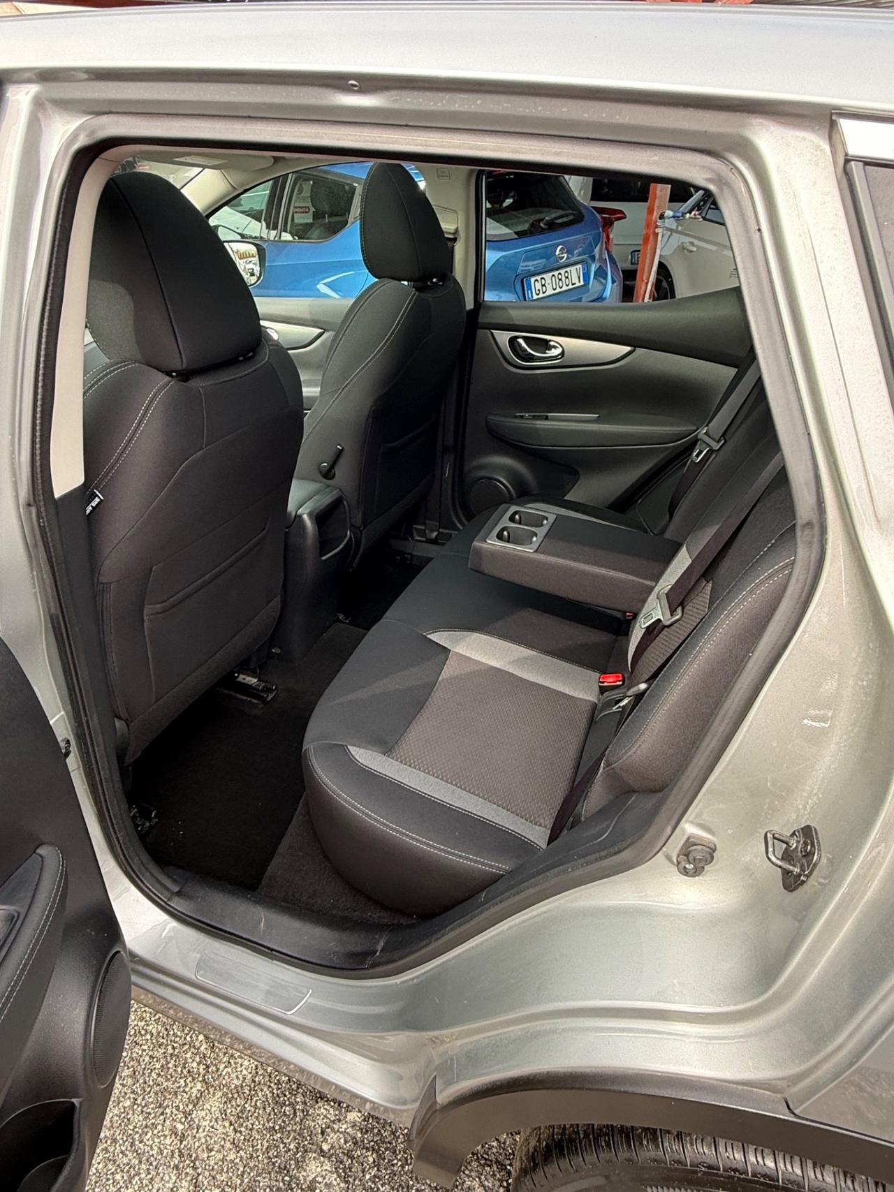 Qashqai 1.7 dCi 150 CV Tekna+-unipro-rate-garanzia