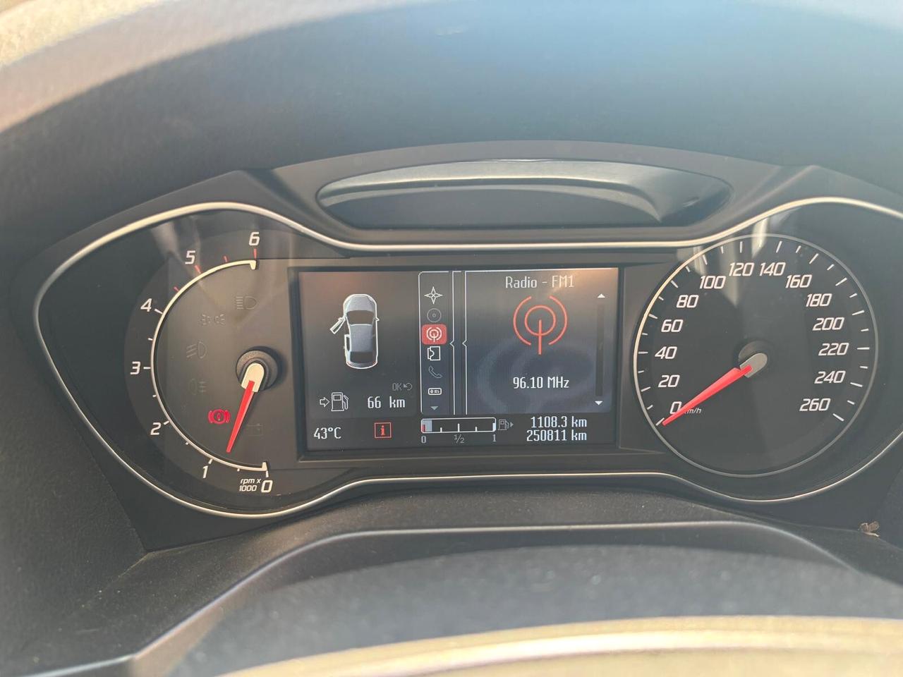 Ford S-Max 2.0 TDCi 163CV Titanium DPF