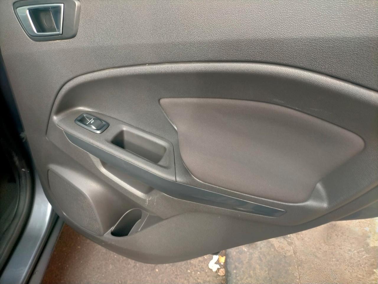 Ford EcoSport 1.5 TDCi 95 CV Titanium