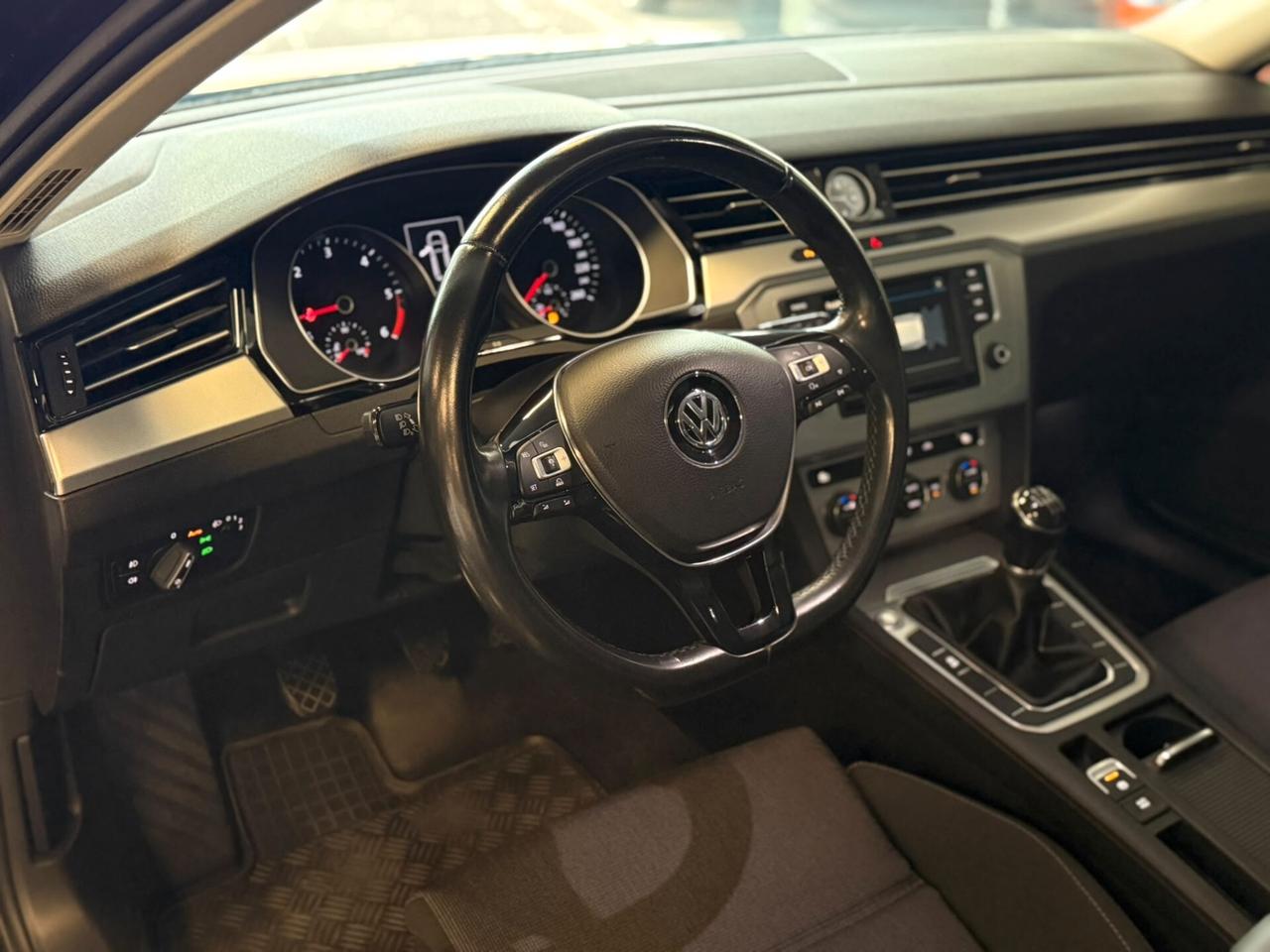 Volkswagen Passat Business Variant 2.0 TDI Executive BMT