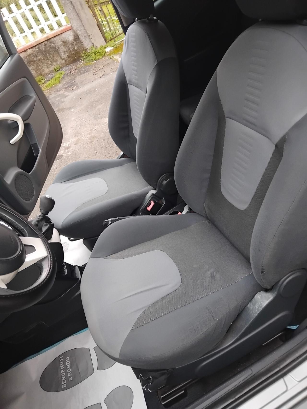 Ford Ka 1.2 8V 69CV Titanium