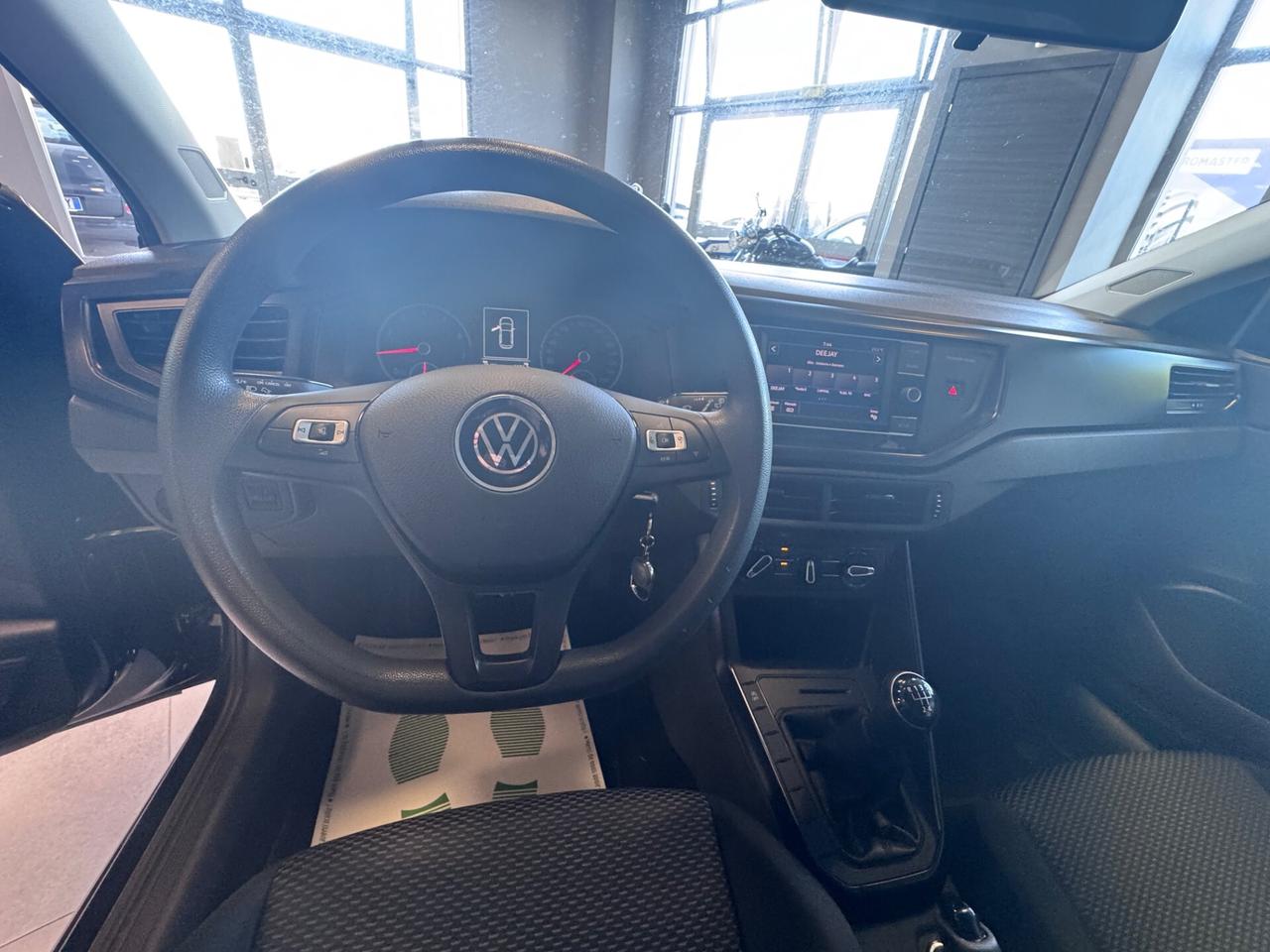 VOLKSWAGEN POLO 1.0 BENZINA COMFORTLINE 5 PORTE