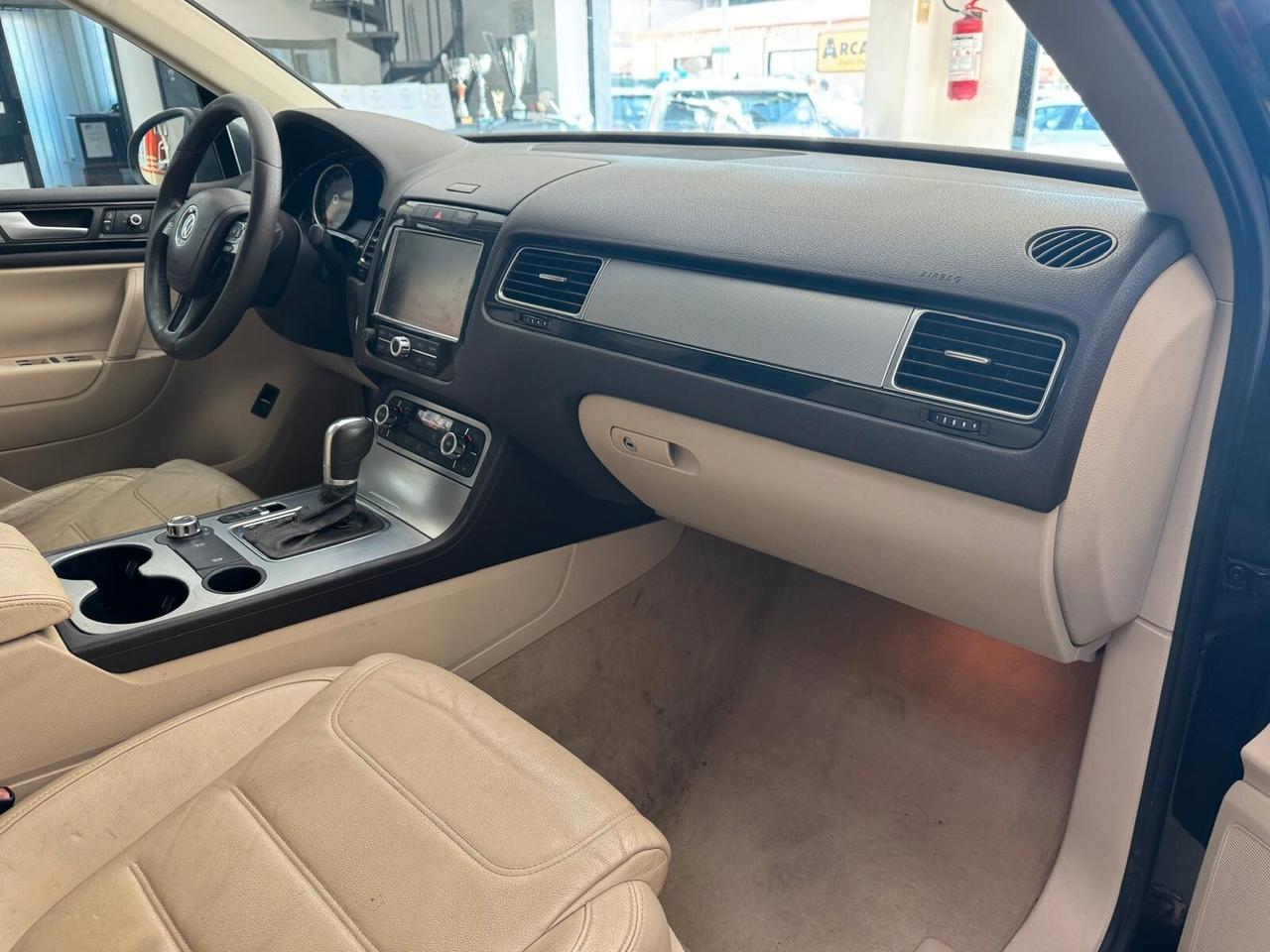 Volkswagen Touareg 3.0 TDI 245 CV tiptronic BlueMotion Techn. Executive