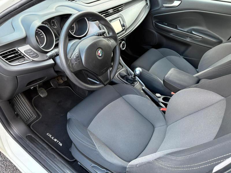 Alfa Romeo Giulietta 1.4 tb Progression 105cv E6 OK NEOPATENTATI