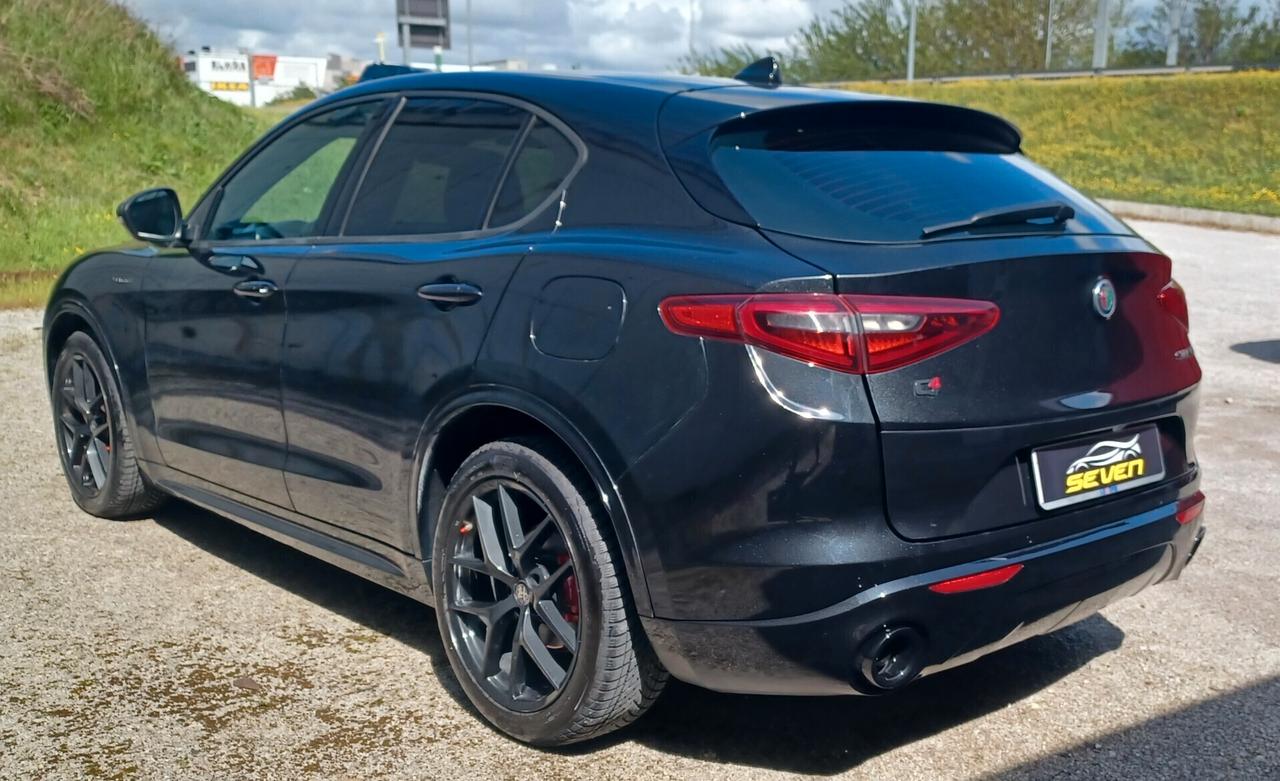 Alfa Romeo Stelvio 2.2 Turbodiesel 210 CV AT8 Q4 Veloce