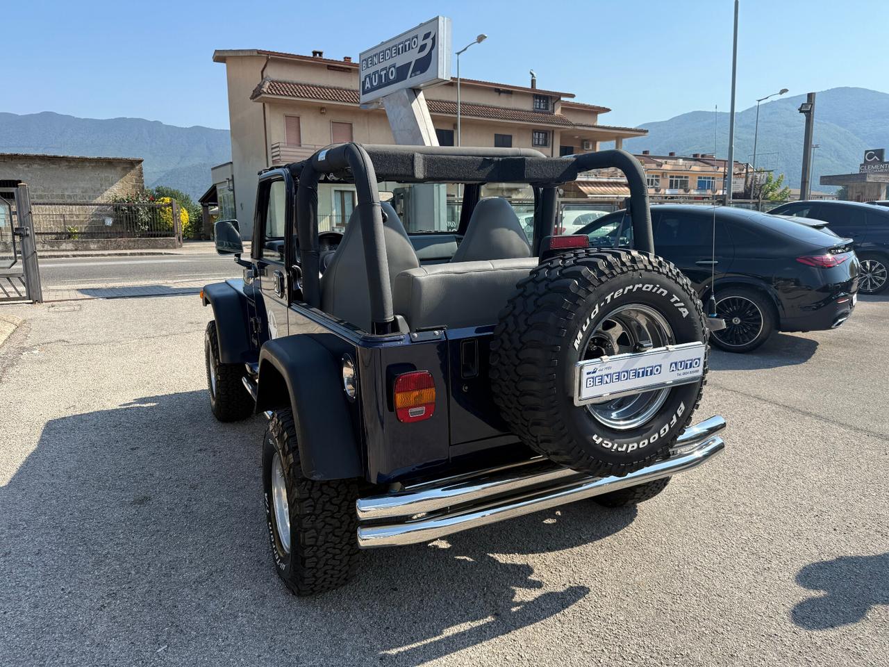 Jeep Wrangler 2.5 cat Soft top (EU)
