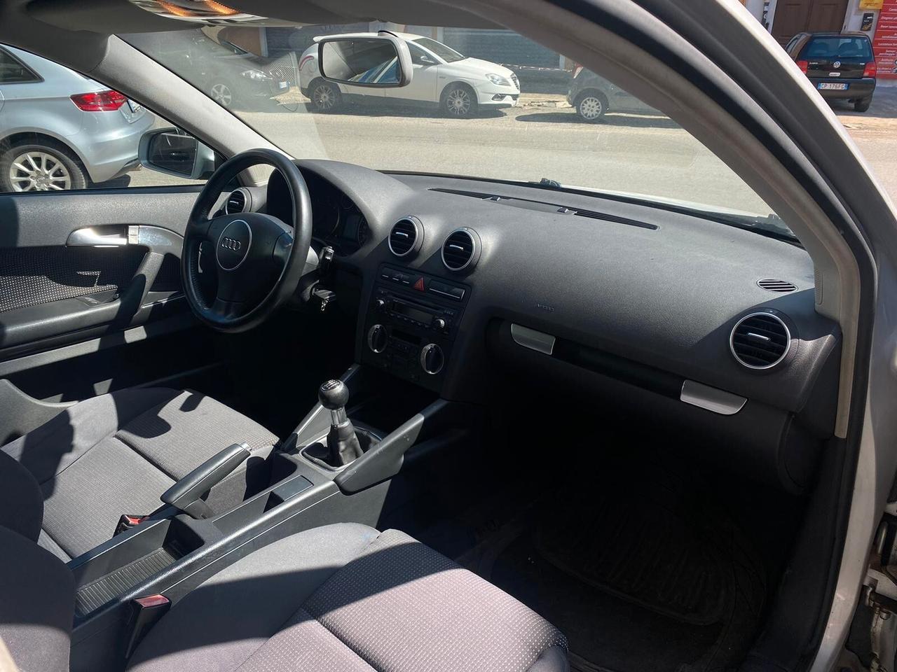 Audi A3 3 Porte 2.0 TDI 140 CV Ambiente