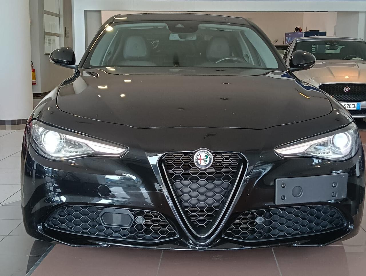 ALFA ROMEO GIULIA SPRINT 2.2 190 CV