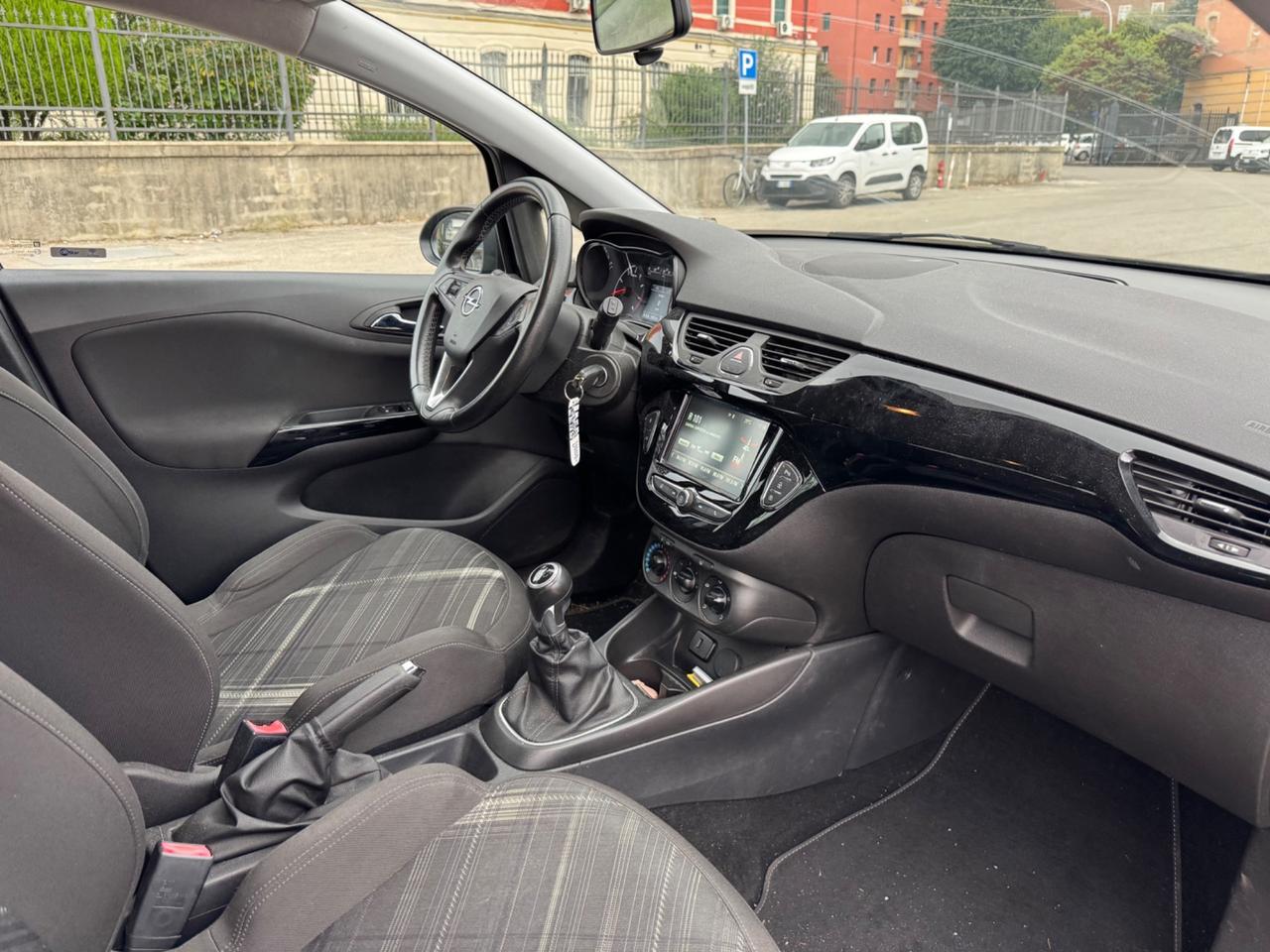 Opel Corsa 1.4 90CV GPL Tech 5 porte Innovation