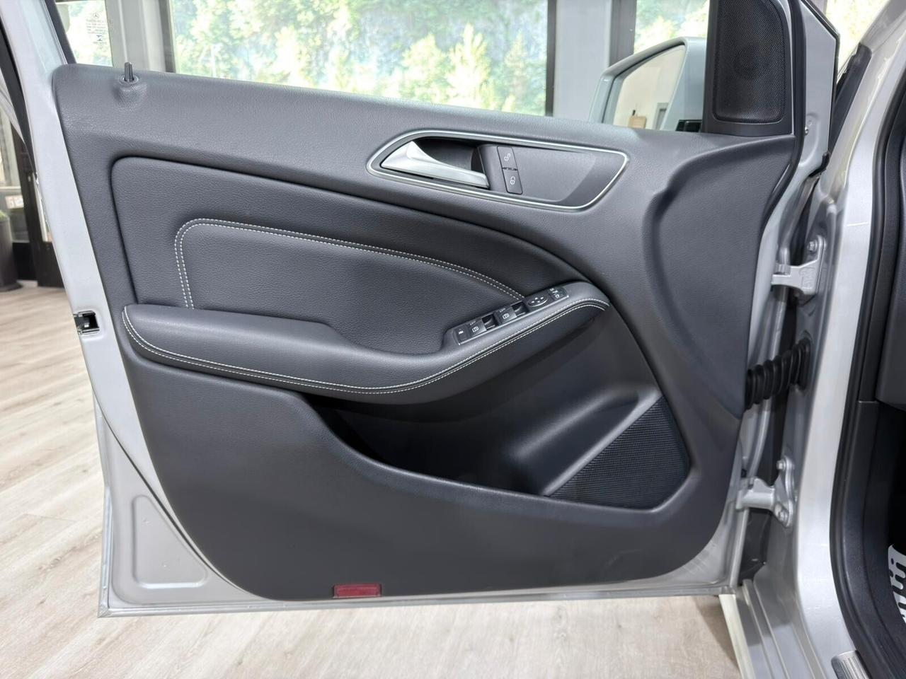 MERCEDES B 180 CDI 110cv AUTOMATIC PREMIUM