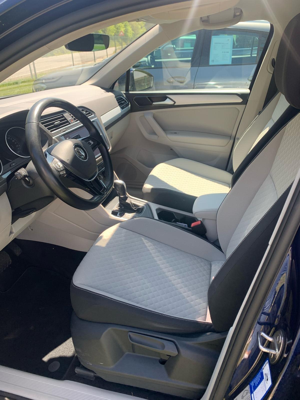 Volkswagen Tiguan 2.0 TDI SCR DSG Business BlueMotion Technology