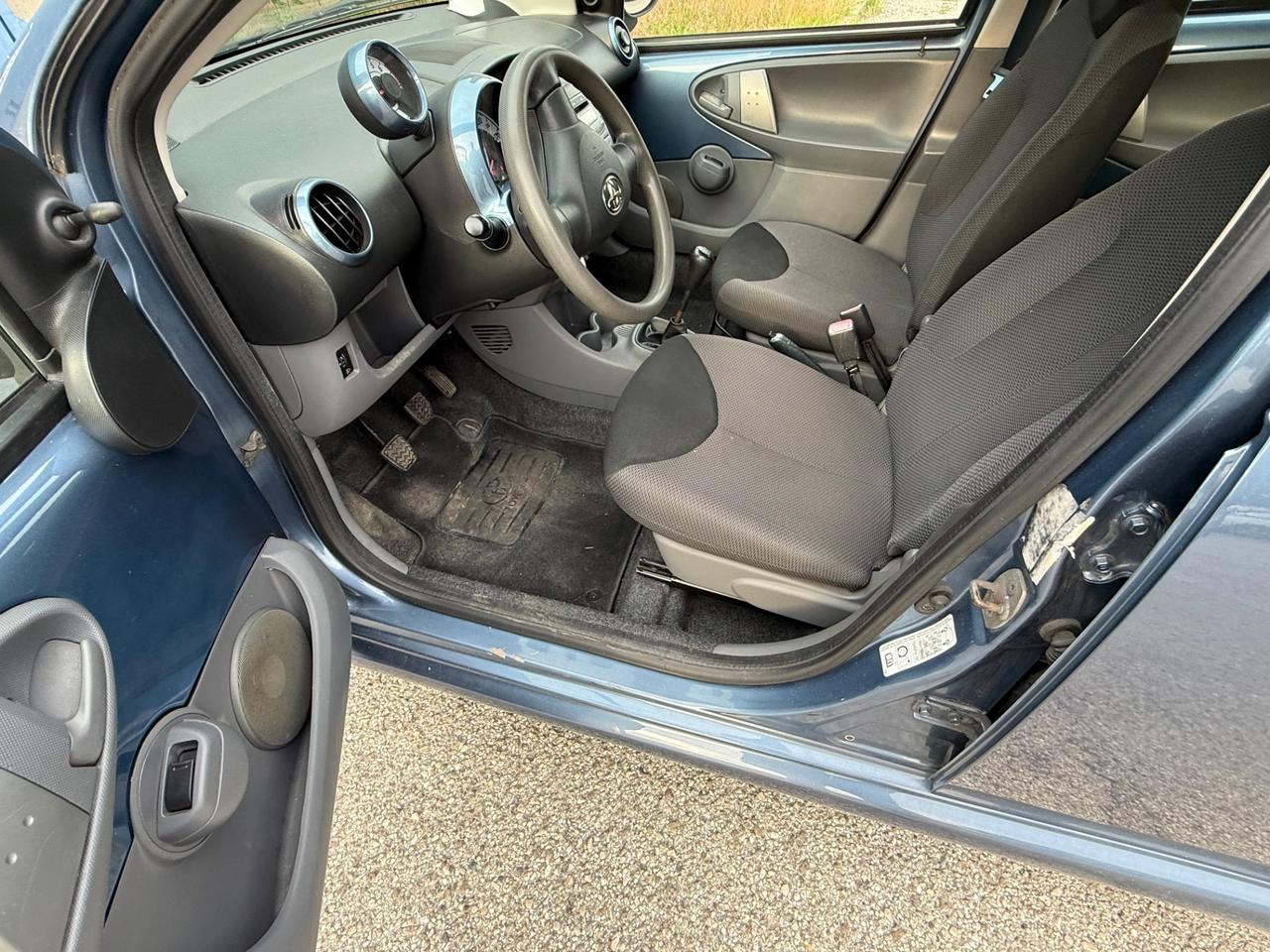 Toyota Aygo 1.0 12V VVT-i 5 porte Now