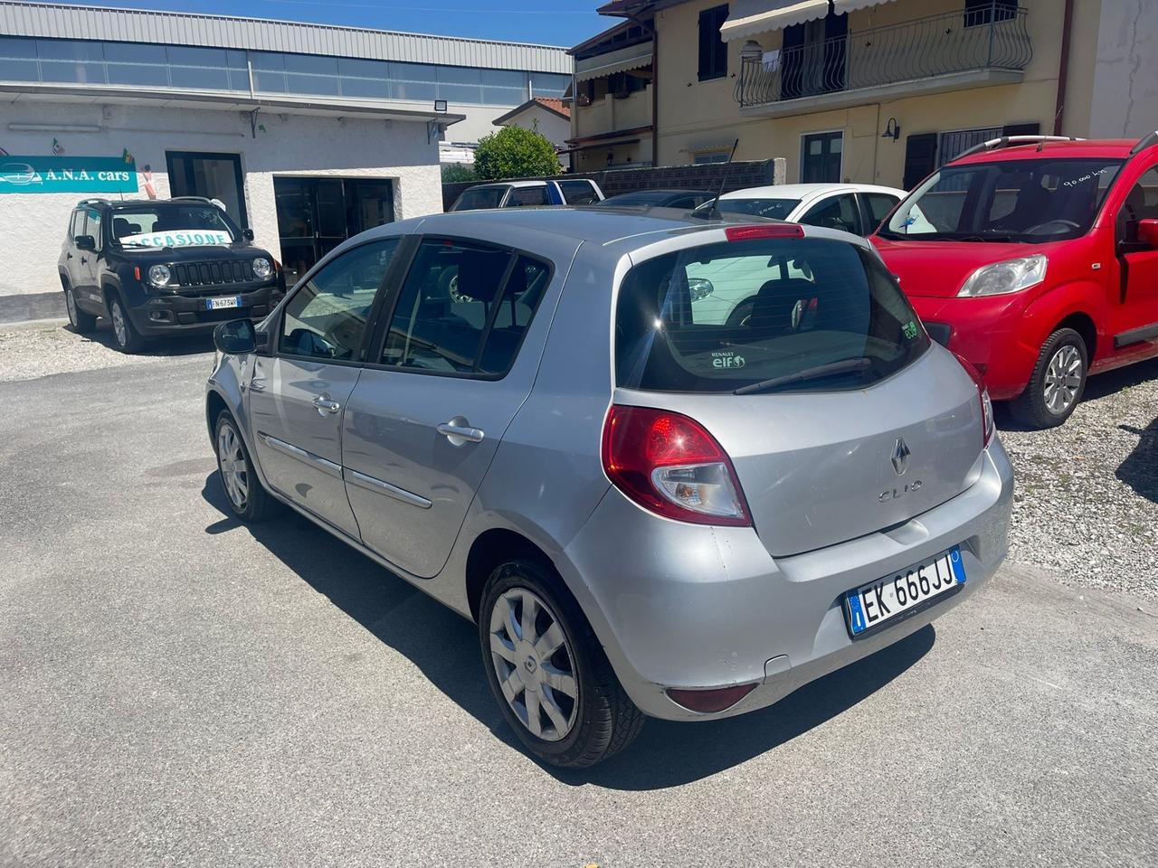Renault Clio 1.2 16V 5 porte Live!