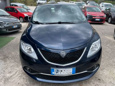 Lancia Ypsilon 1.2 69 CV 5 porte GPL Ecochic Silver