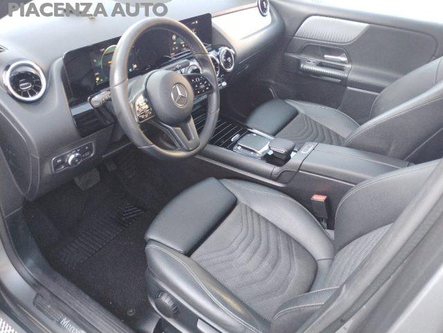 MERCEDES-BENZ GLA 200 d Automatic Sport