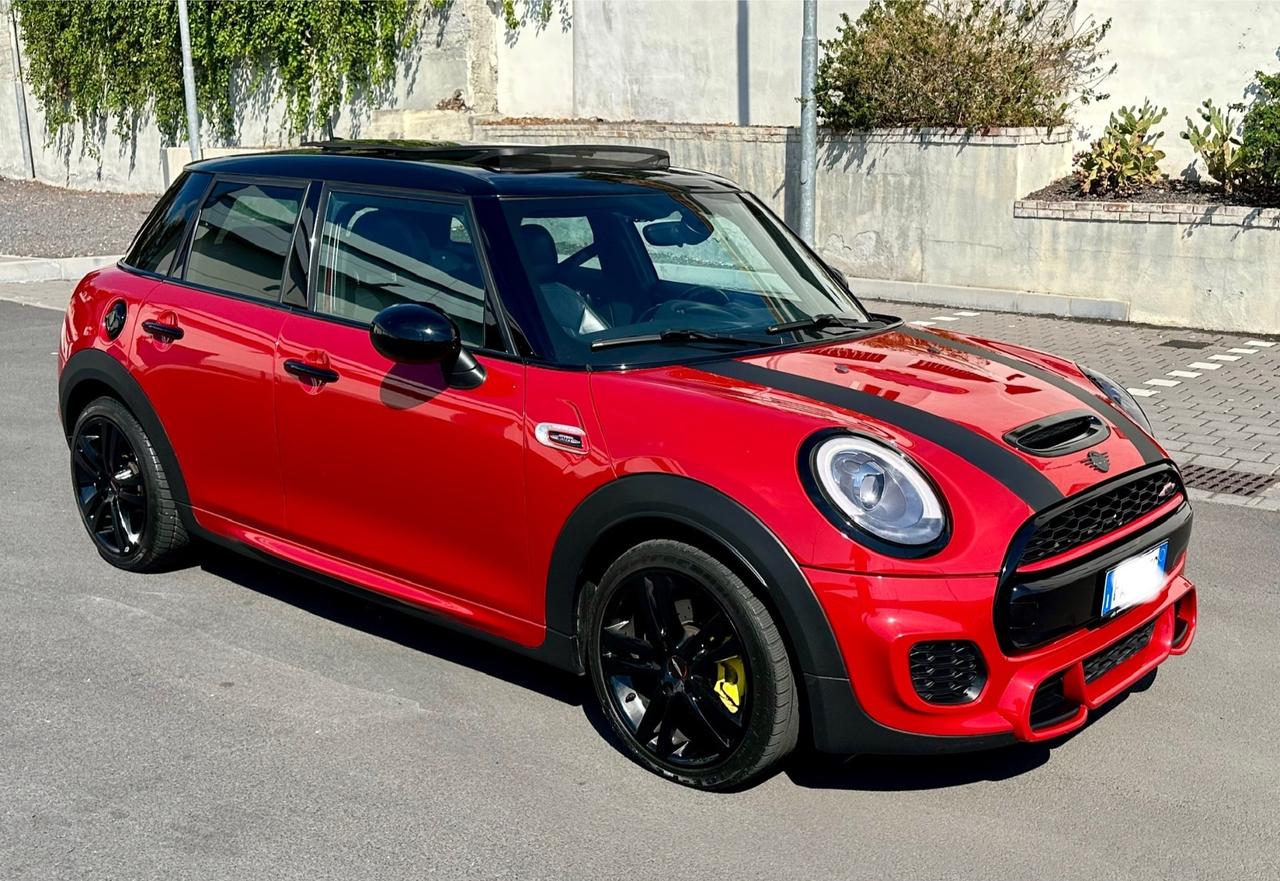 Mini 2.0 Cooper SD Cooper Works hype IPERFULL