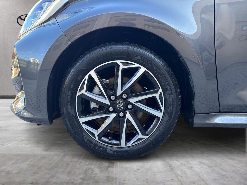 Toyota Yaris 1.5 hybrid Trend