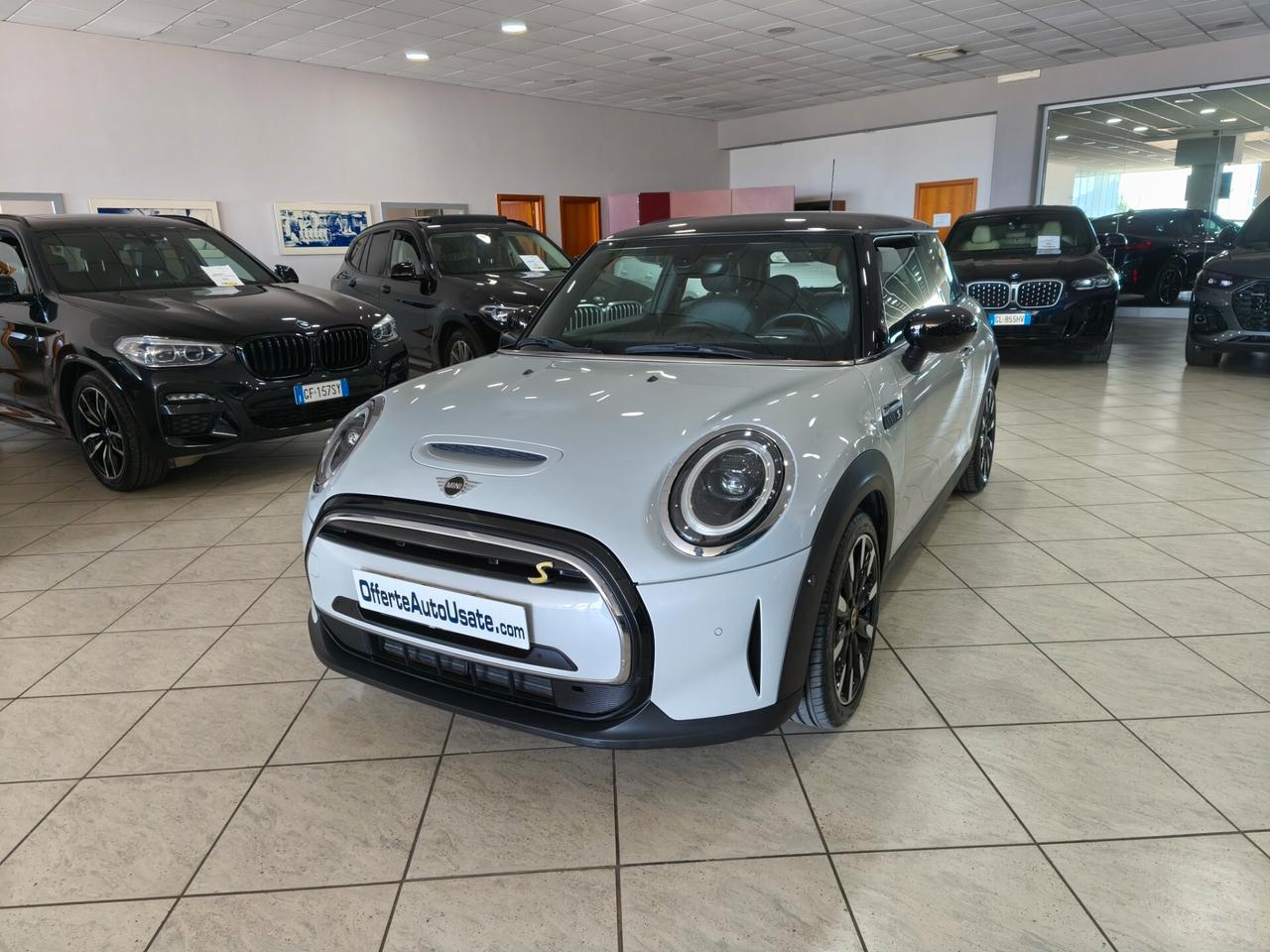 Mini Full Electric Cooper SE Yours