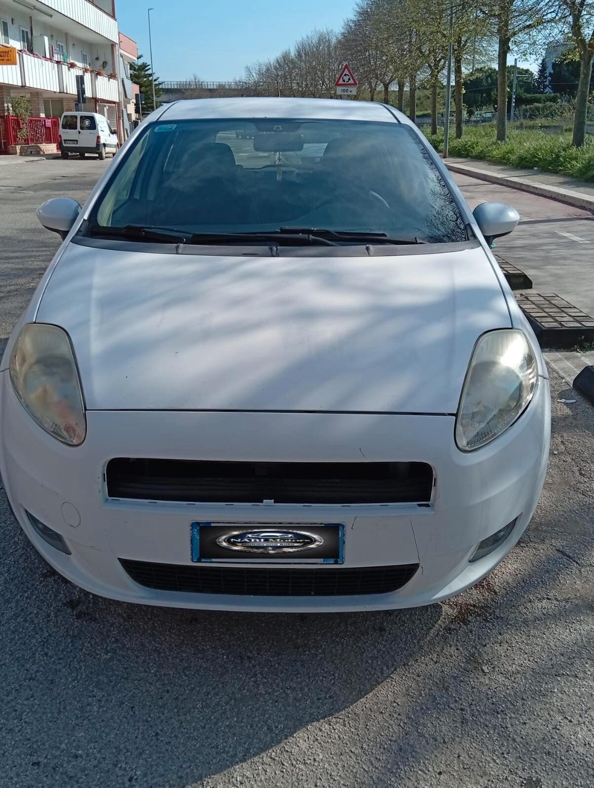 Fiat Grande Punto 1.3 MJT 75 CV 5 porte Dynamic