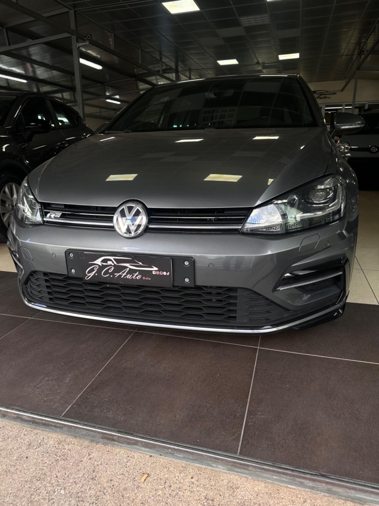 Volkswagen Golf Variant 1.6 TDI 115 CV DSG Executive BlueMotion Tech.