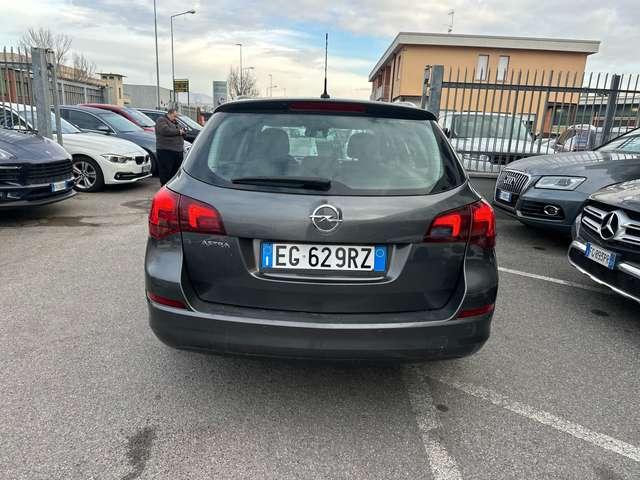 Opel Astra Astra Sports Tourer 1.6 Cosmo