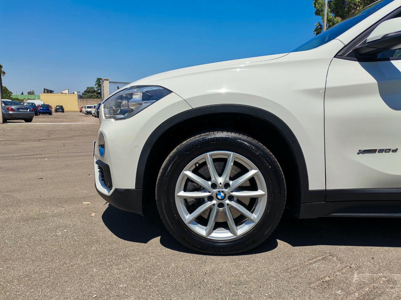 BMW X1 xdrive20d Business auto