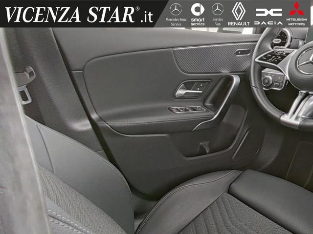 MERCEDES-BENZ A 200 MHV SPORT AUTOMATIC