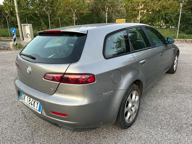 ALFA ROMEO 159 1.9 JTDm Sportwagon senza nessun lavoro da fare