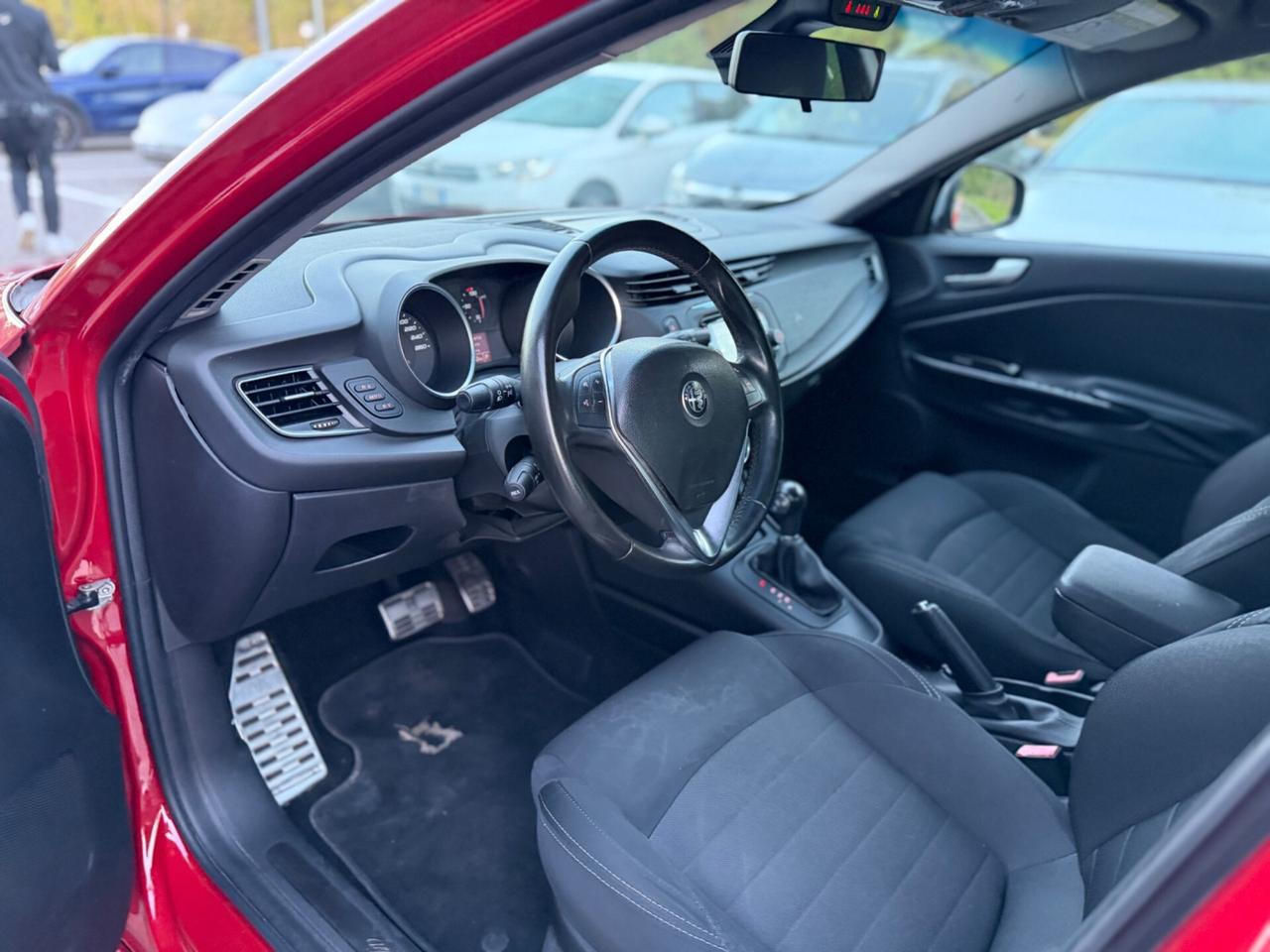 Alfa Romeo Giulietta 1.6 JTDm TCT 120 CV*Automatik*Neopatentati*Euro6*