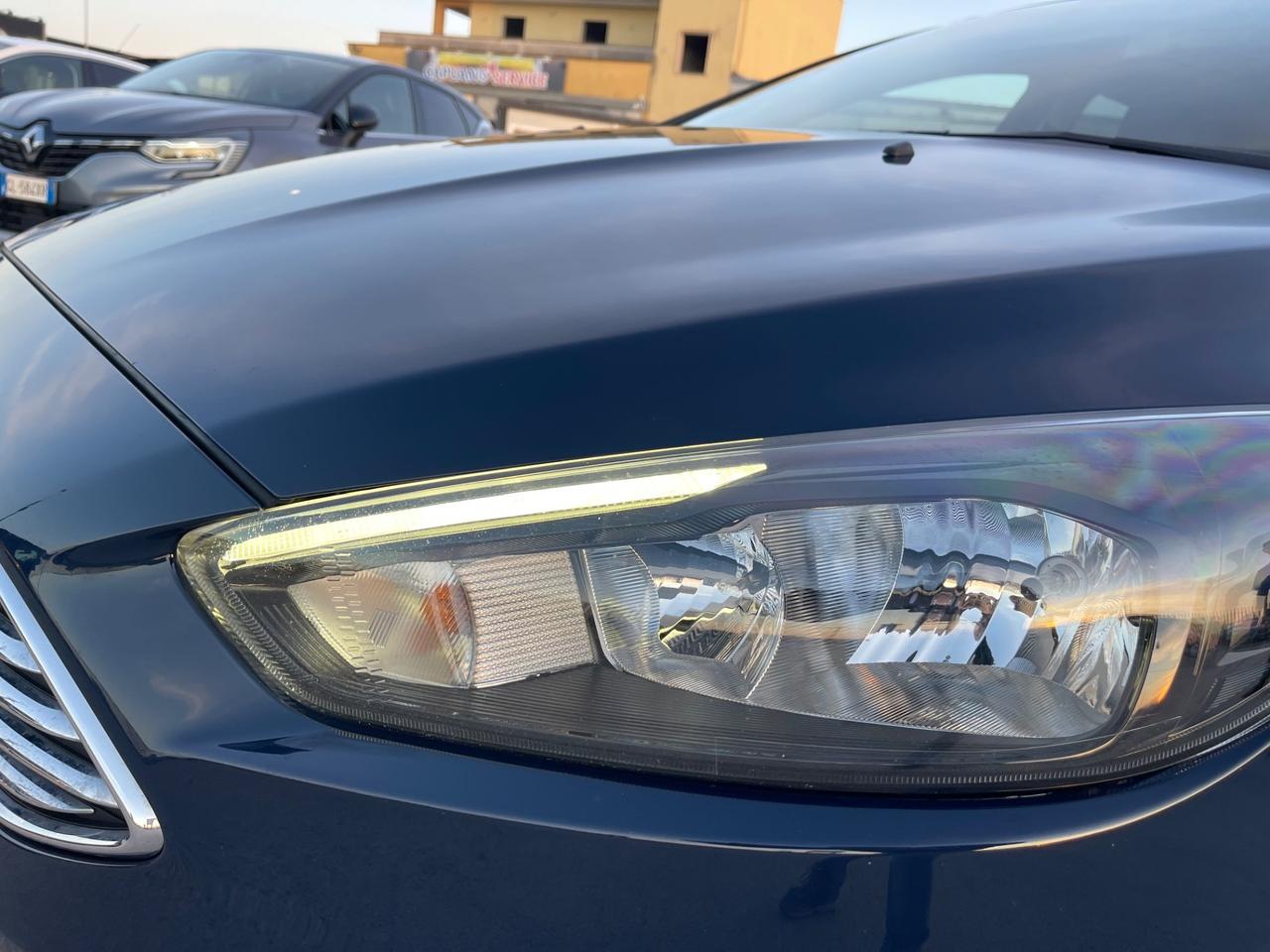 FORD FOCUS 1.5 TDCI BERLINA TITANIUM FULL MY17