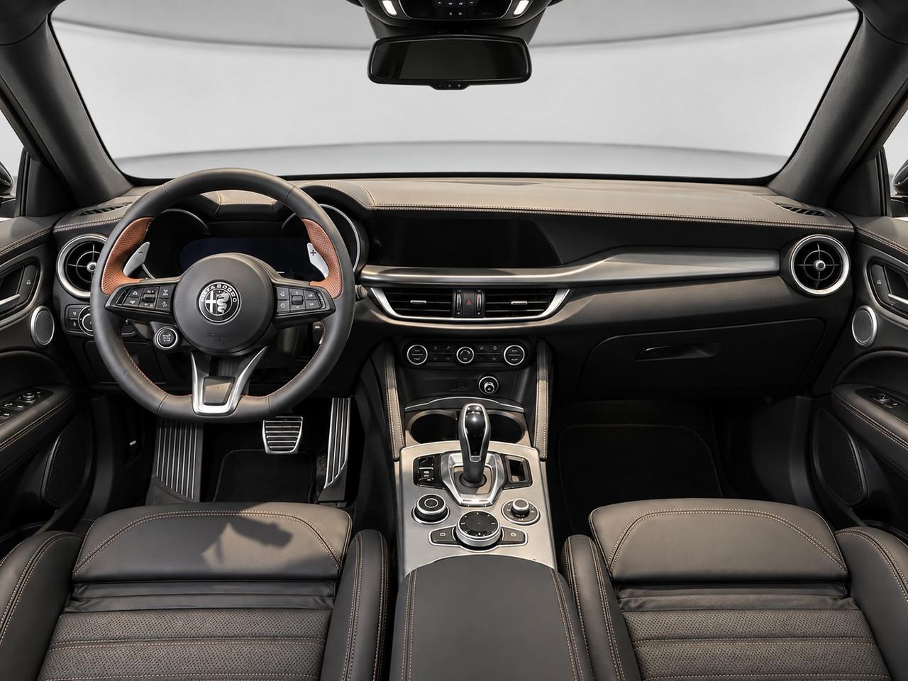 ALFA ROMEO Stelvio 2023 - Stelvio 2.2 t Intensa Q4 210cv auto