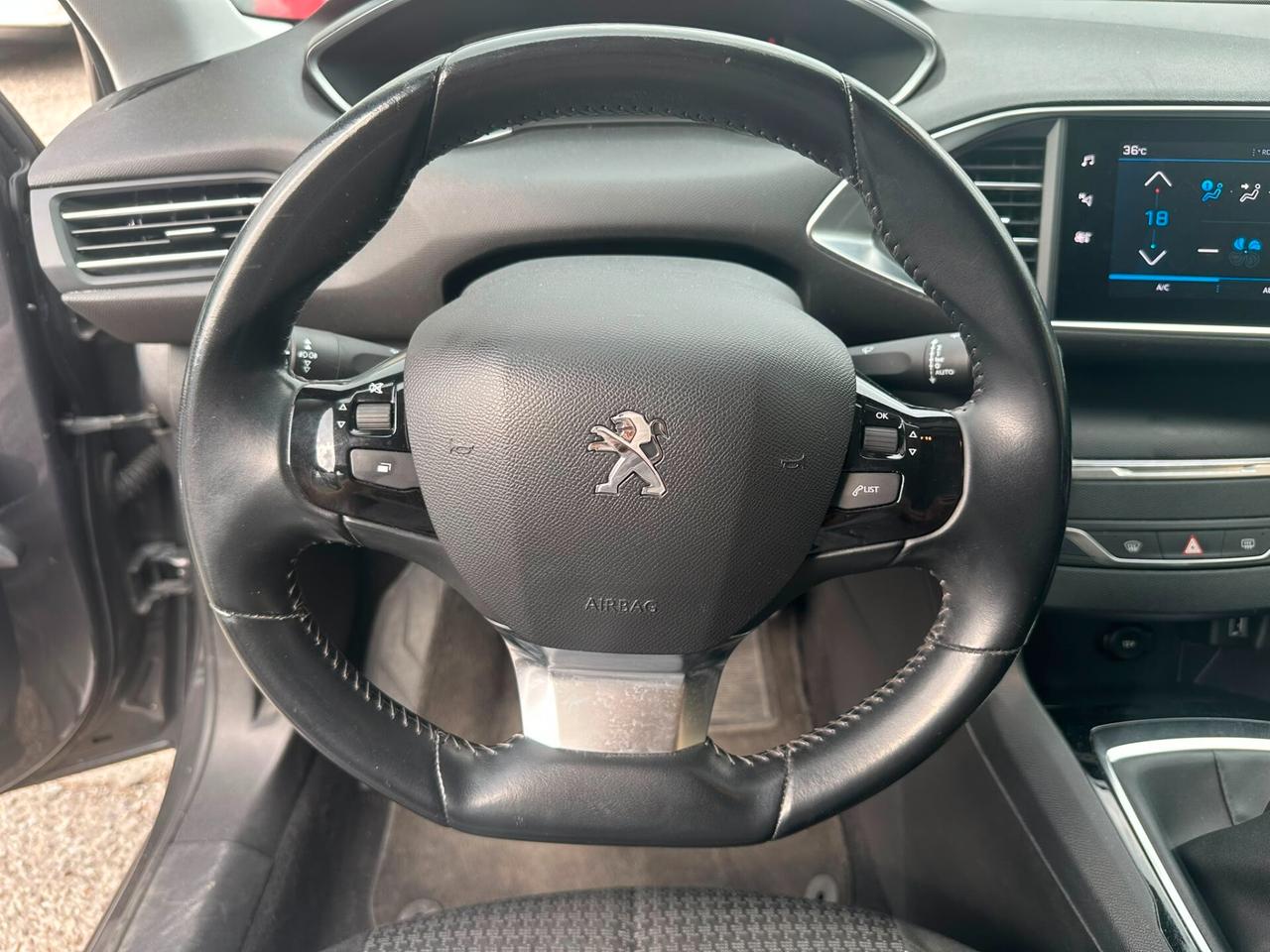 Peugeot 308 BlueHDi 130 S&S Active