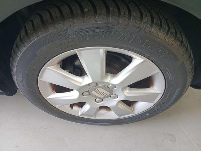 SEAT Leon Leon II 2005 1.6 Style (stylance)