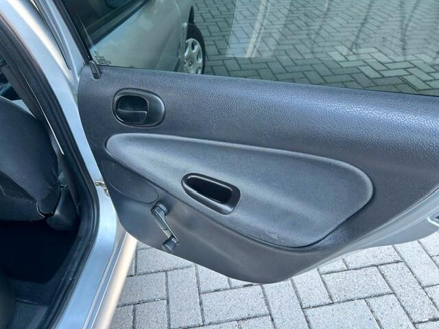 Peugeot 206 1.4 SW Sweet Years