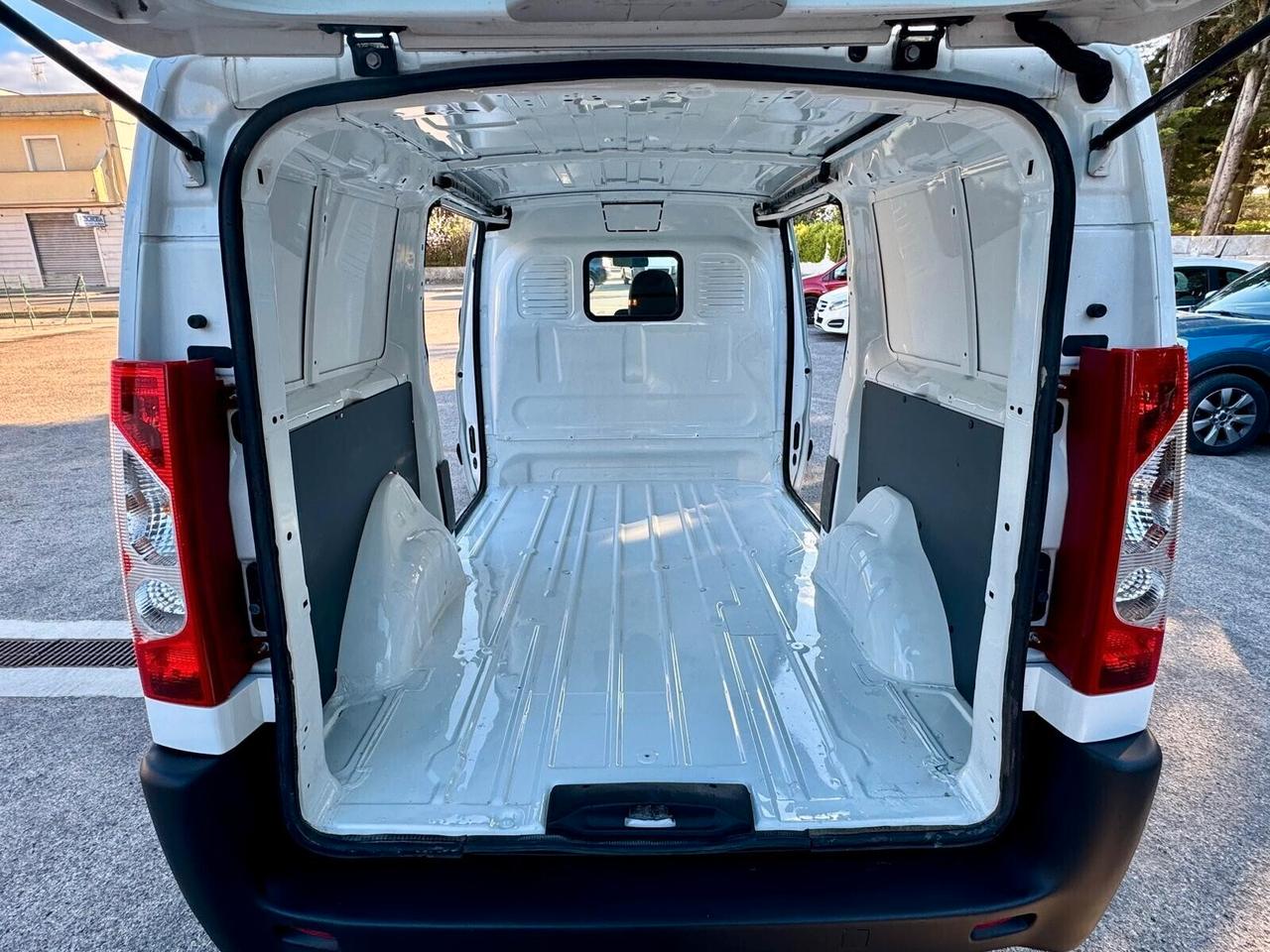 Fiat Scudo Maxi 2.0 MJT 130CV 3 posti GANCIO