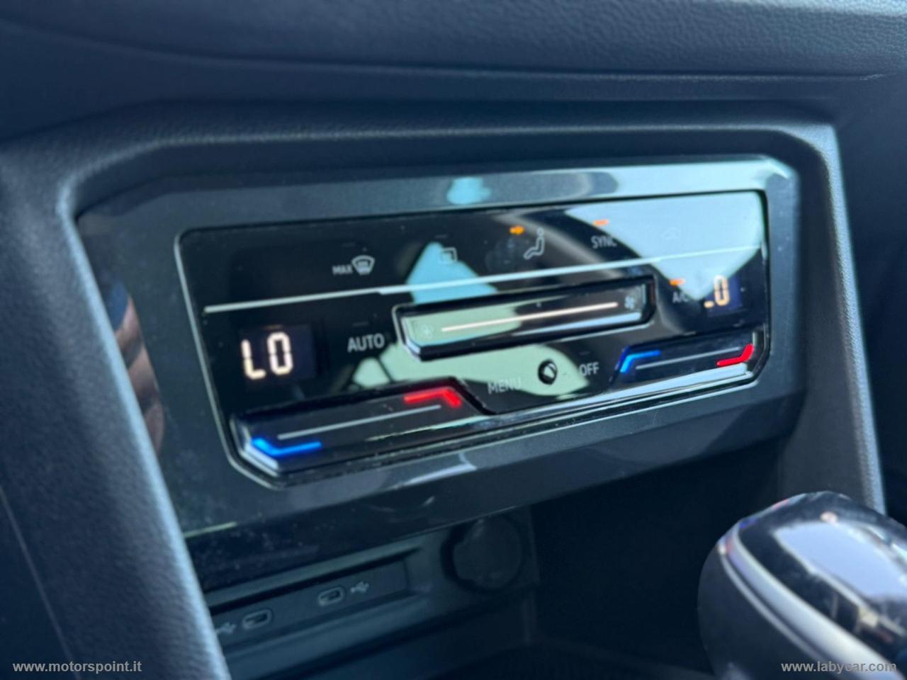 VOLKSWAGEN Tiguan 2.0 TDI 150CV SCR DSG R-Line