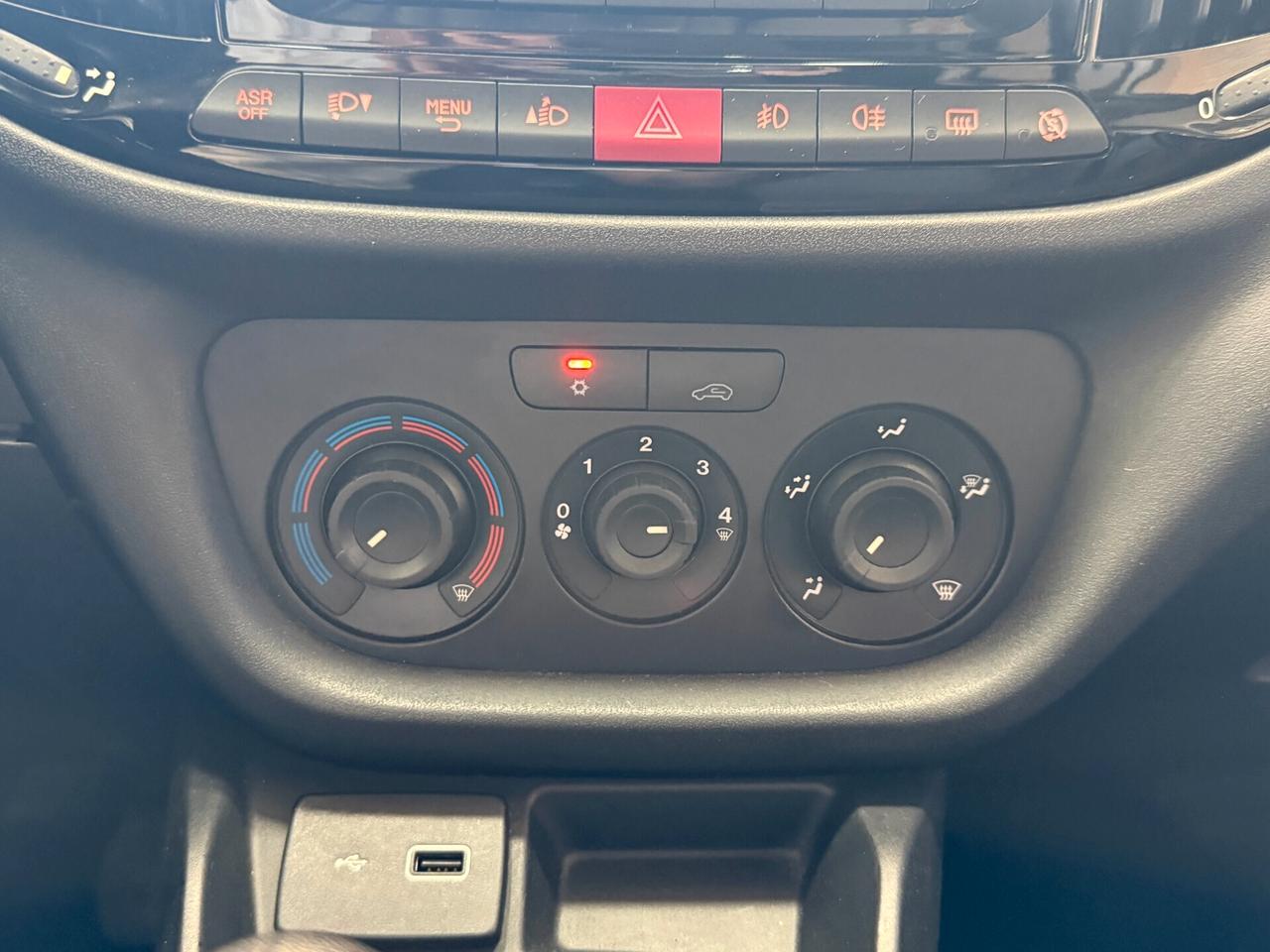Fiat Doblo Doblò 1.3 Mjet 95cv E6D N1 Easy Combi - autocarro 5 posti