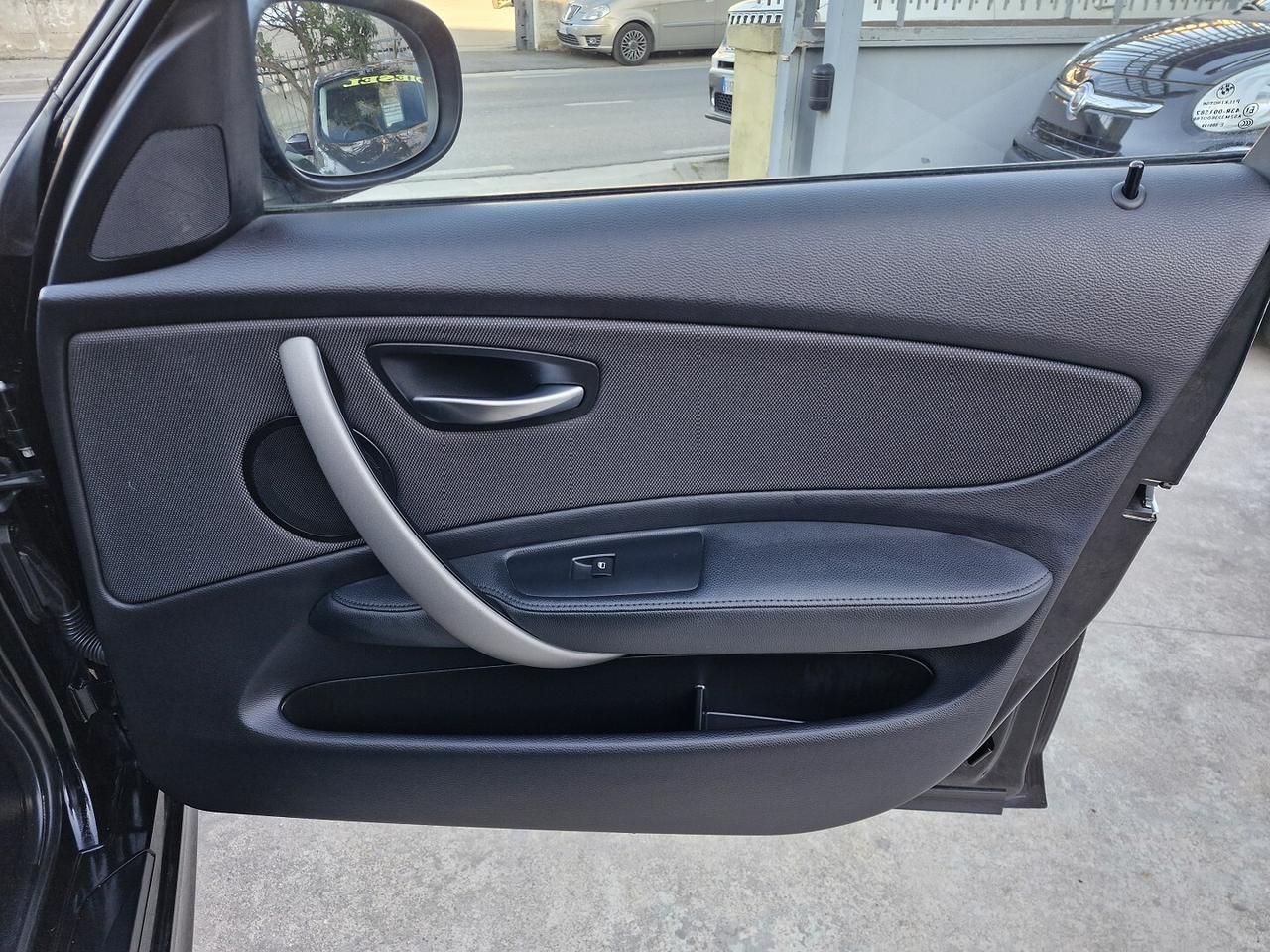 BMW SERIE1 118D FUTURA DPF ANNO 2010 180000KM